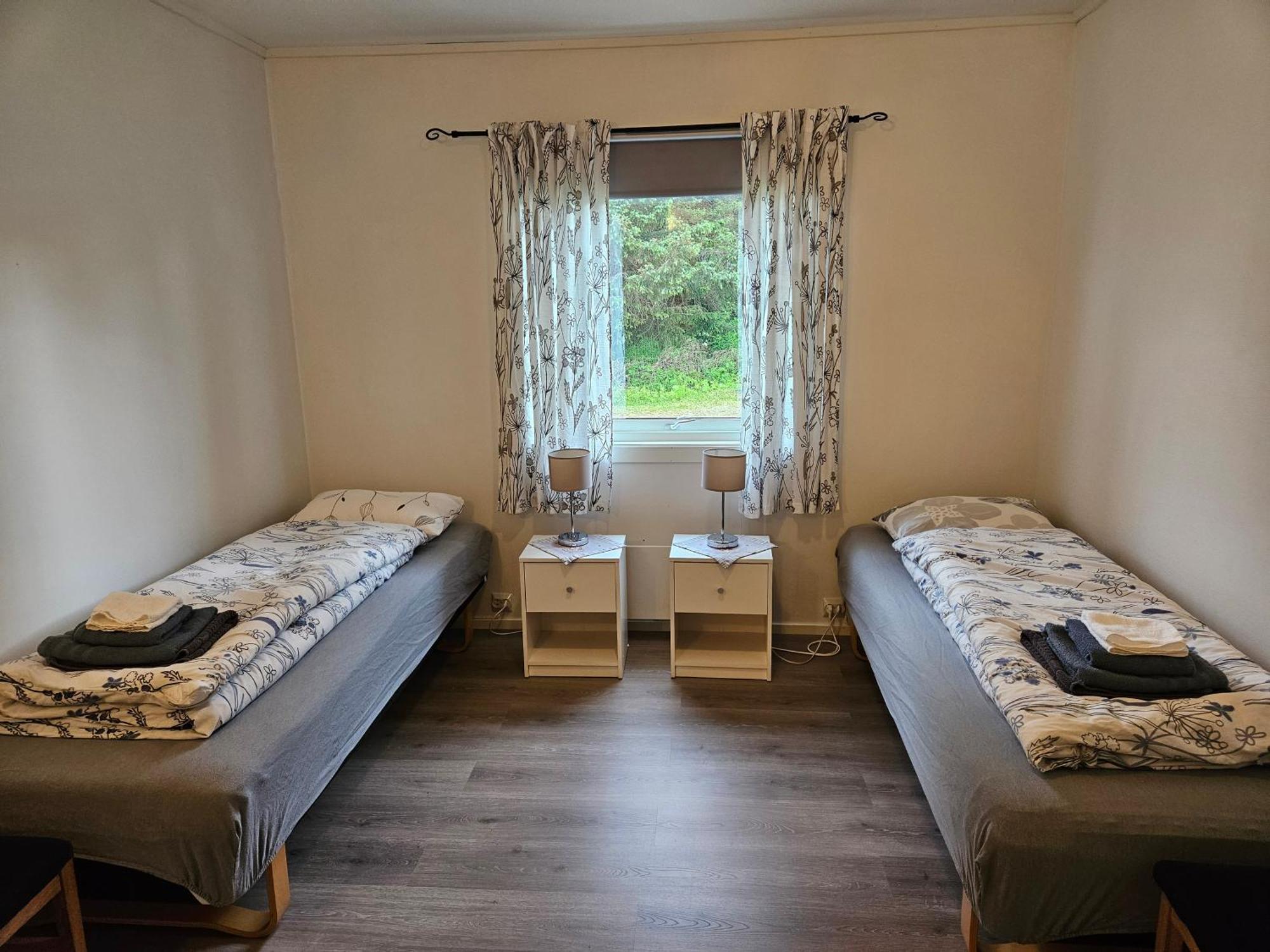 Risoyhamn Kafe Hotel Buitenkant foto